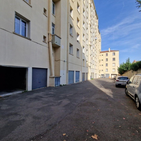  Annonces LYON 3EME : Garage / Parking | LYON (69003) | 10 m2 | 16 000 € 